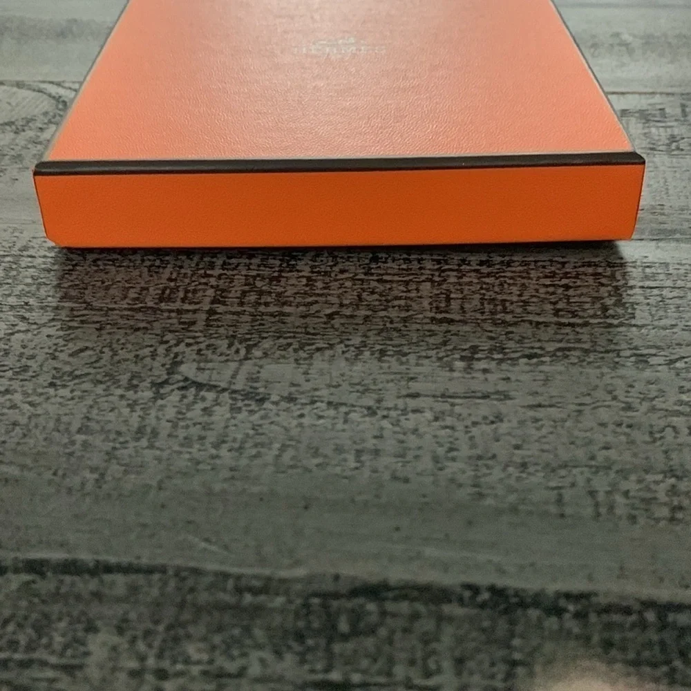 Hermès Orange Box, 5”x5”x1” jewelry box